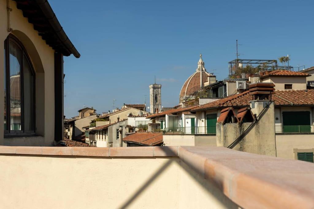 Verdi With Terrace Firenze